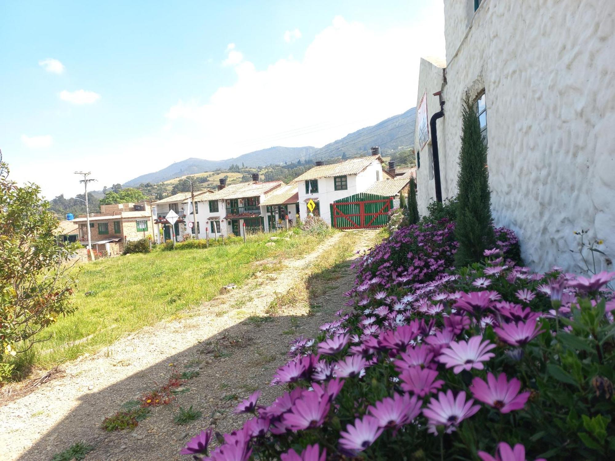 Hospedaje Y Camping Del Rio Monguí Eksteriør billede